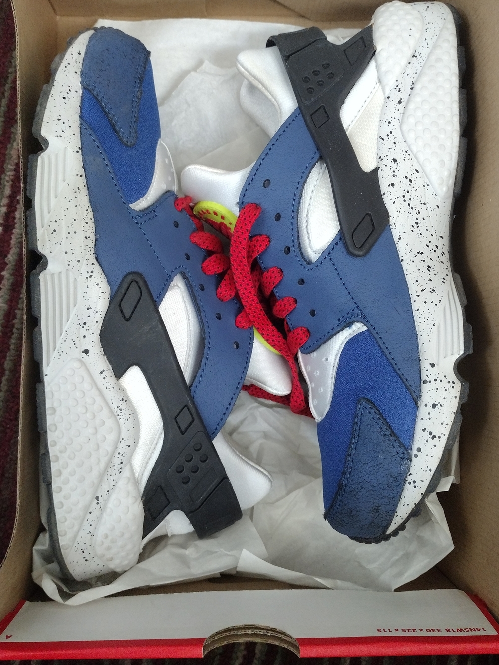 Nike Blue White Red Low-Top Sneakers with Neon Yellow Accents - Picture 3 of 5
